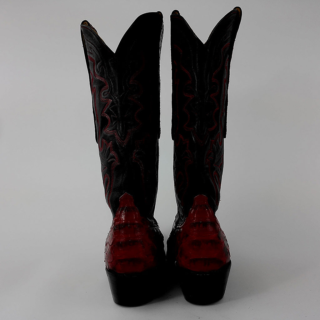 Nearly New Unbranded Women's Snakeskin Snip Toe Cowboy Boots - Size 6.5 - Black