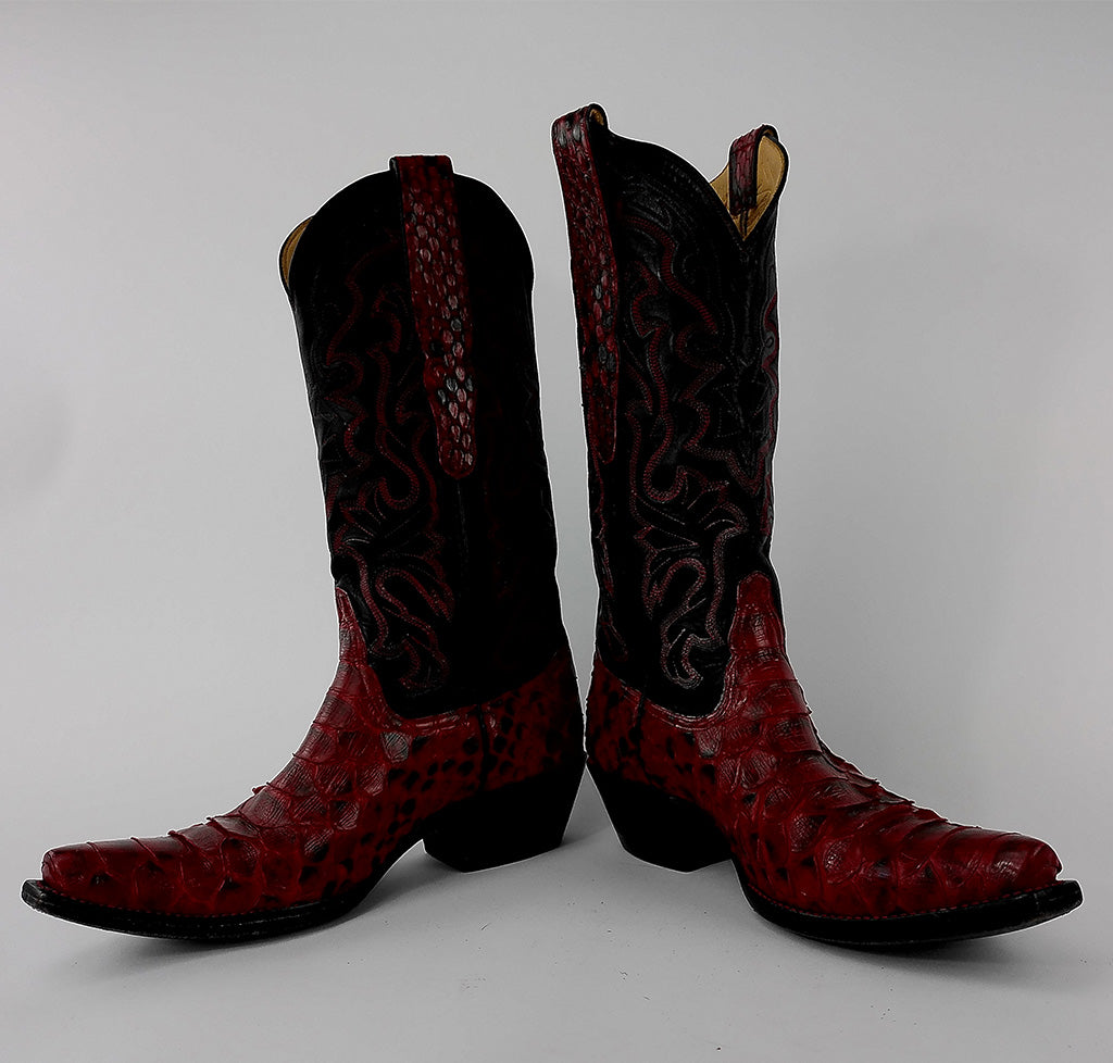 Nearly New Unbranded Women's Snakeskin Snip Toe Cowboy Boots - Size 6.5 - Black