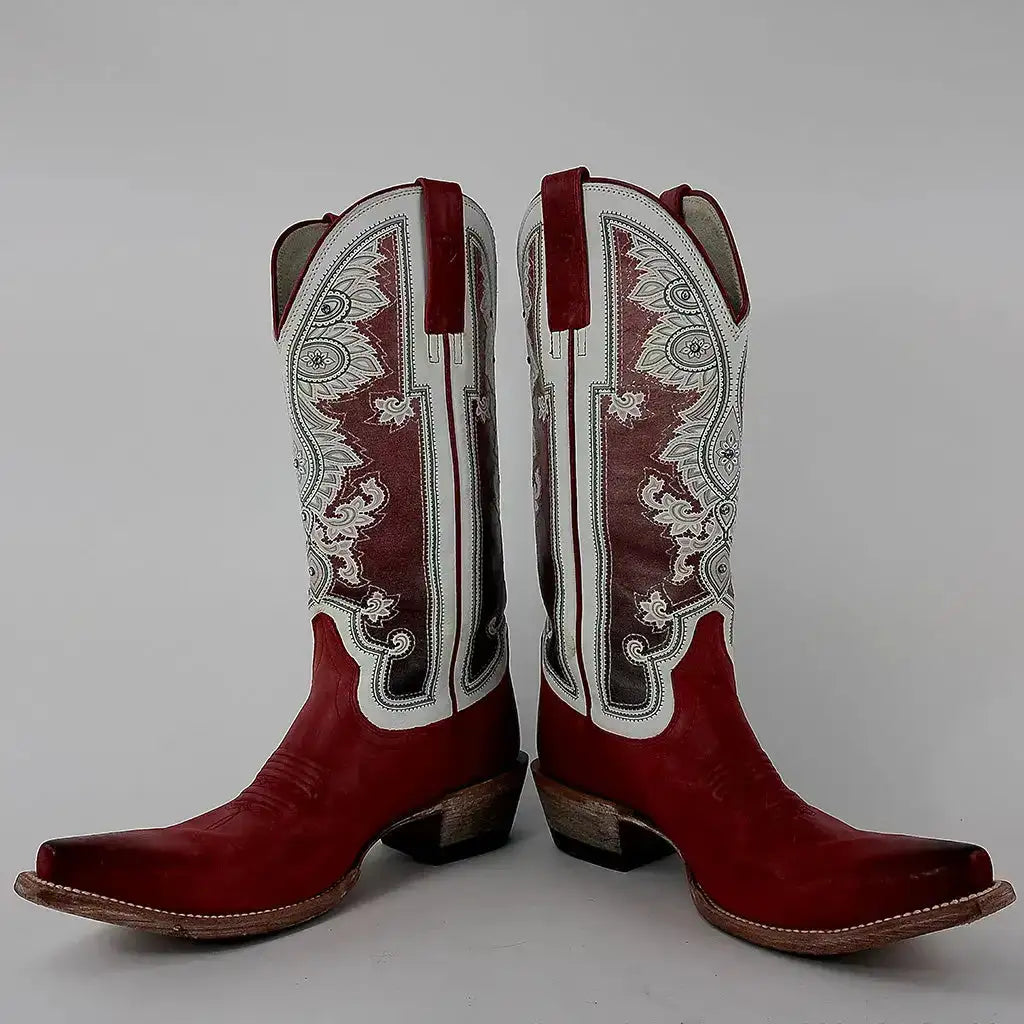 Previously Loved Ariat Women's Snip Toe Cowboy Boots - Size 9 - Red