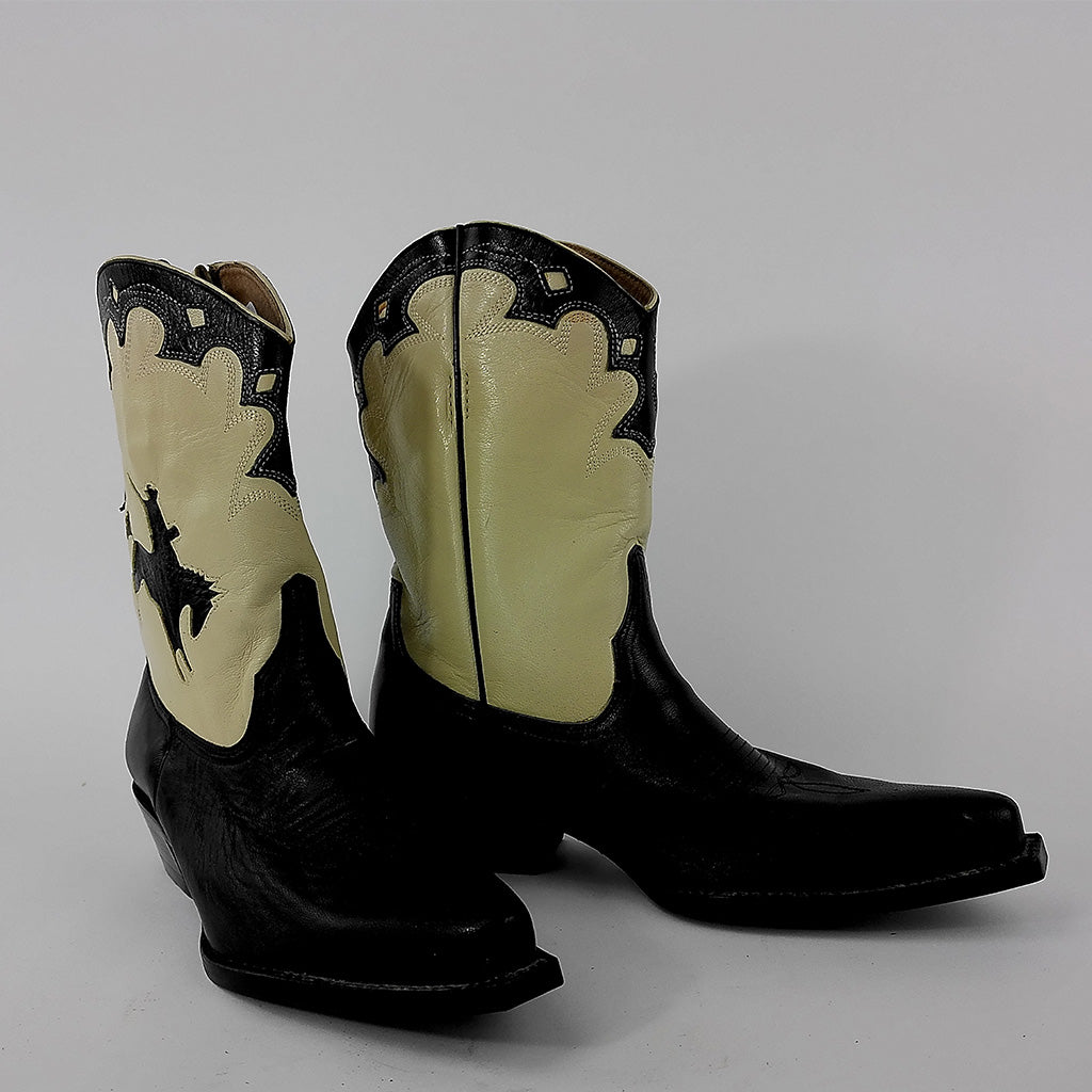 Previously Loved Unbranded Women's Snip Toe Shortie Cowboy Boots - Size 7.5 - Black