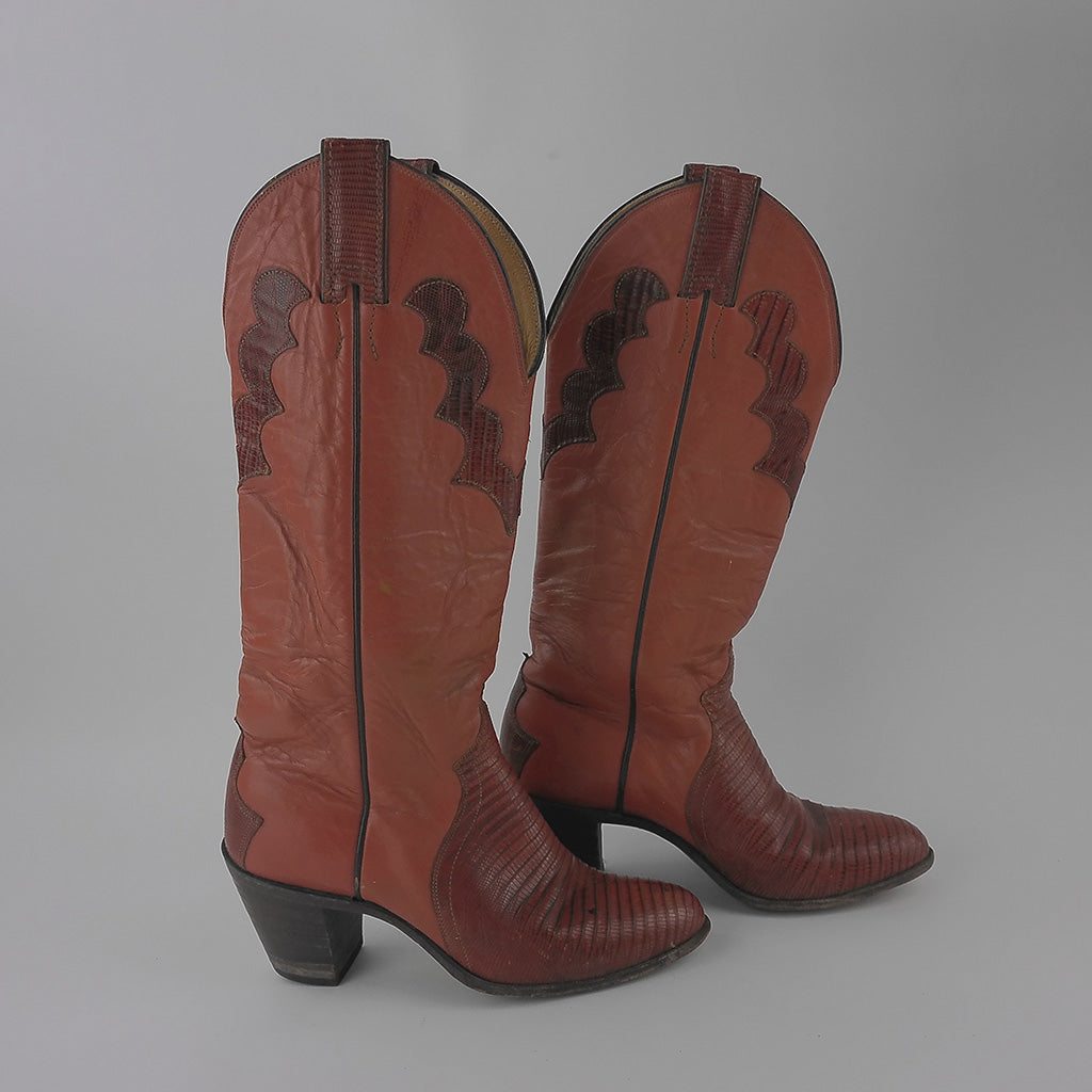 Previously Loved Justin Women's Almond Toe Tall Buckaroo Cowboy Boots - Size 5 - Brown