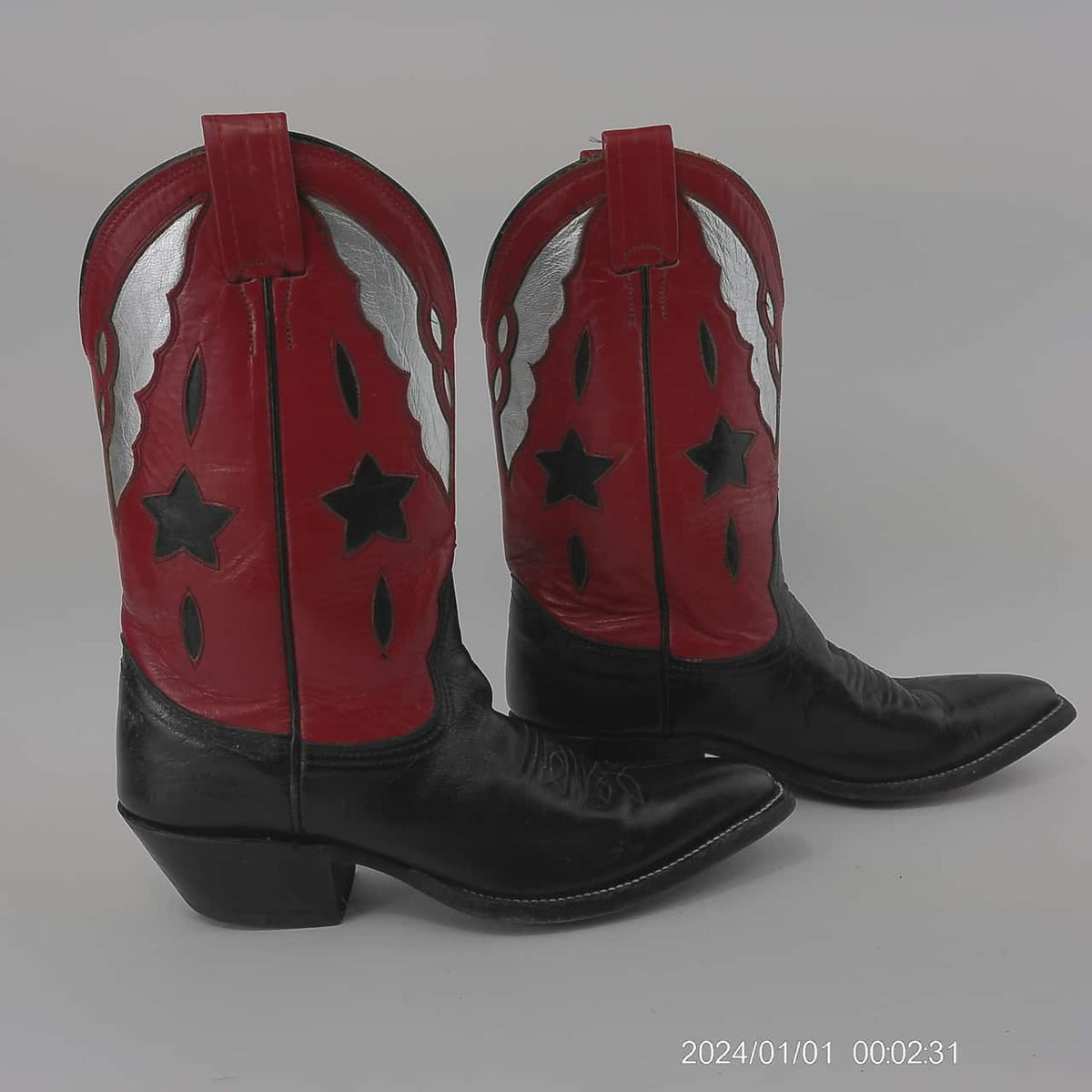 Previously Loved Nocona Women's Pointed Toe Cowboy Boots - Size 5.5