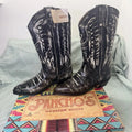 Mens cowboy boots in black and white