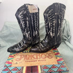 Mens cowboy boots in black and white