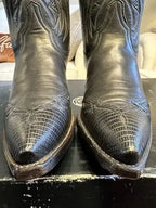 Stallion Women's All Black Calfskin Hand Tooled Wing Tip, Foxing, Collar Size 6B