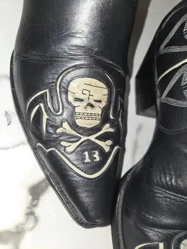 Liberty KILLAZ Mens Boots SIze 10 1/2 D. Hand Tooled. Hand Made.