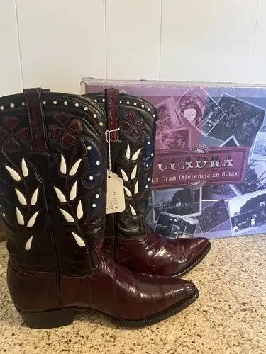 Vintage Cuadra Limited Edition 2000 Cowboy Boots Women’s size 8 Burgundy floral